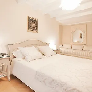Apartment Boutique 