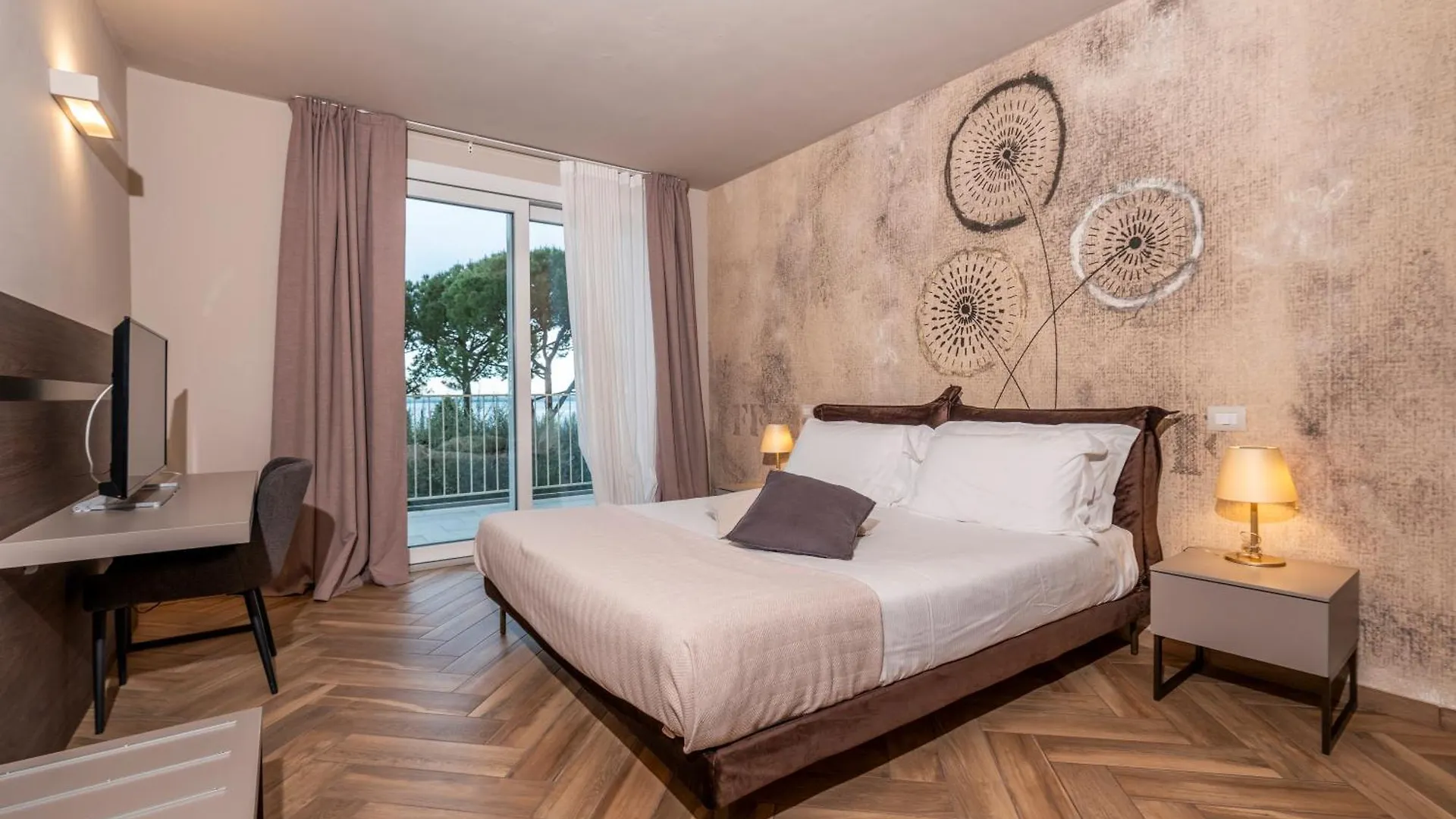 Bed & Breakfast La Home And Apartments Moniga del Garda