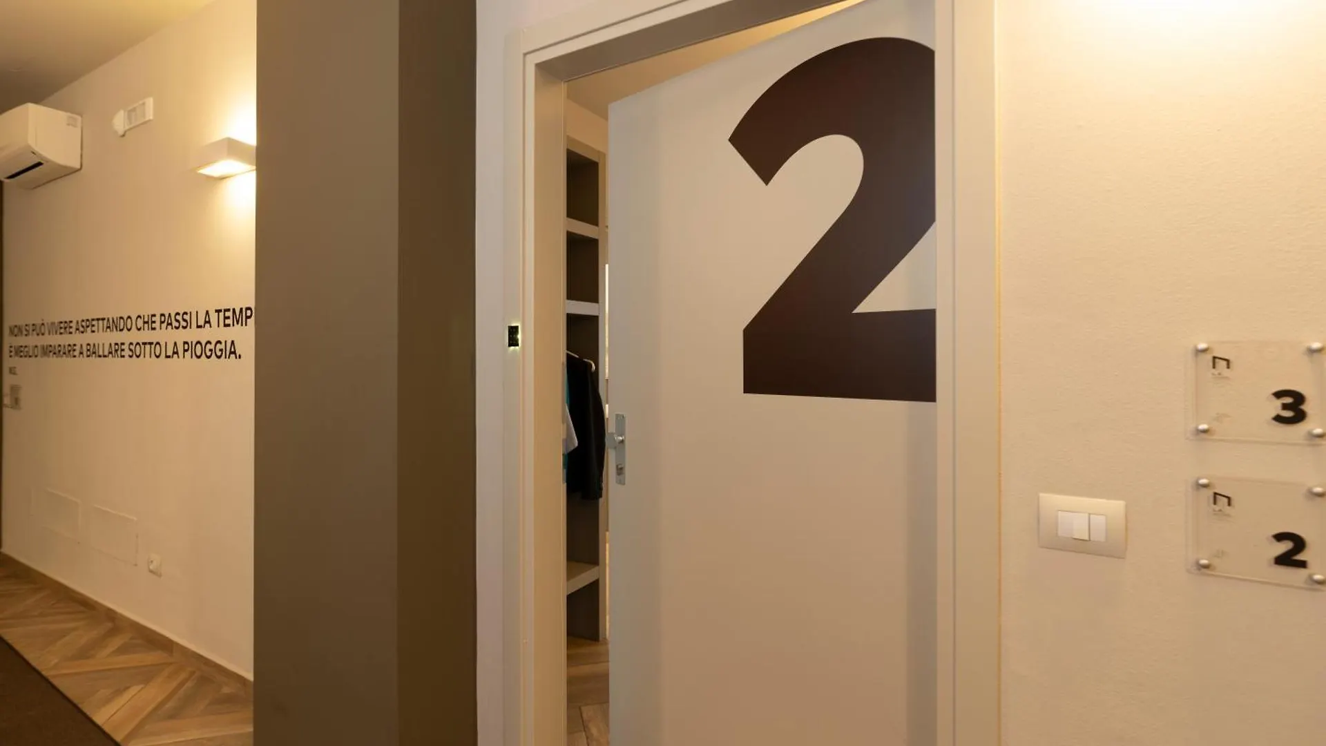 Bed & Breakfast La Home And Apartments Moniga del Garda