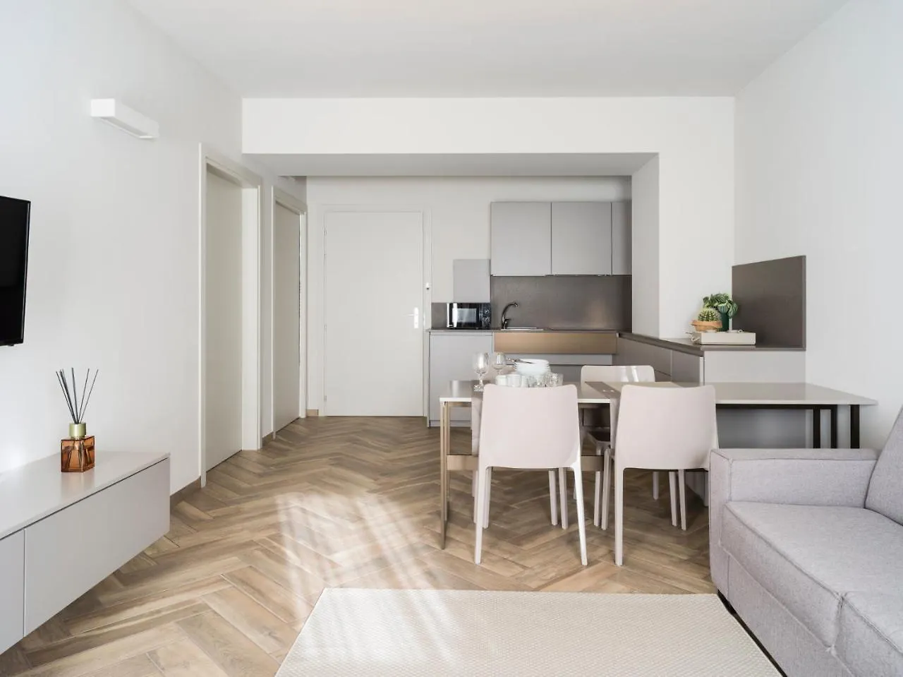 Bed & Breakfast La Home And Apartments Moniga del Garda 3*,  Italien