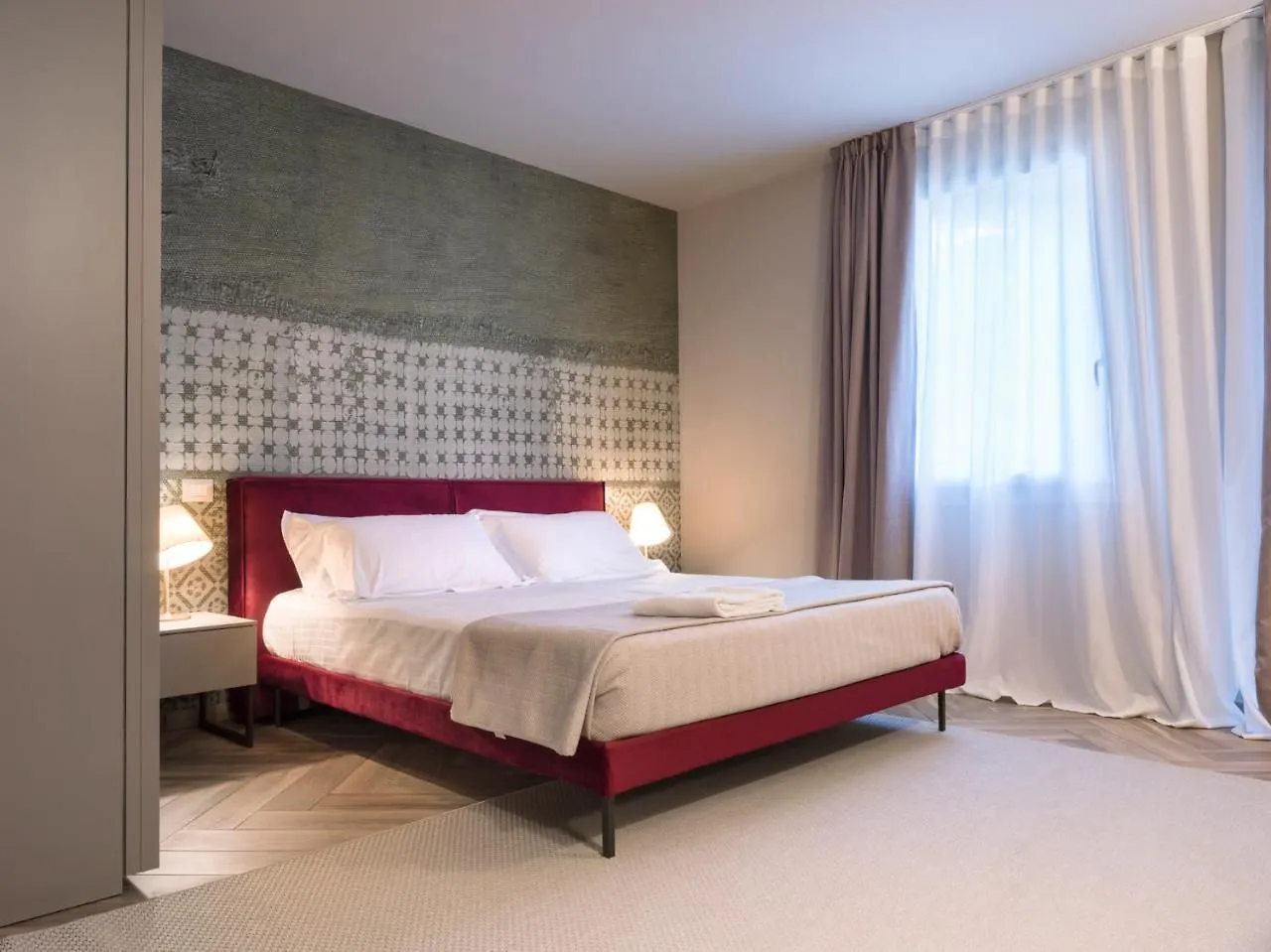 Bed & Breakfast La Home And Apartments Moniga del Garda 3*,
