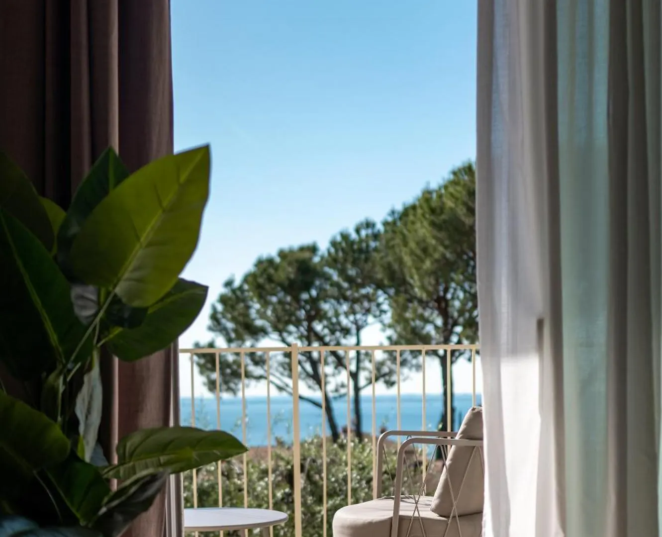 Bed & Breakfast La Home And Apartments Moniga del Garda