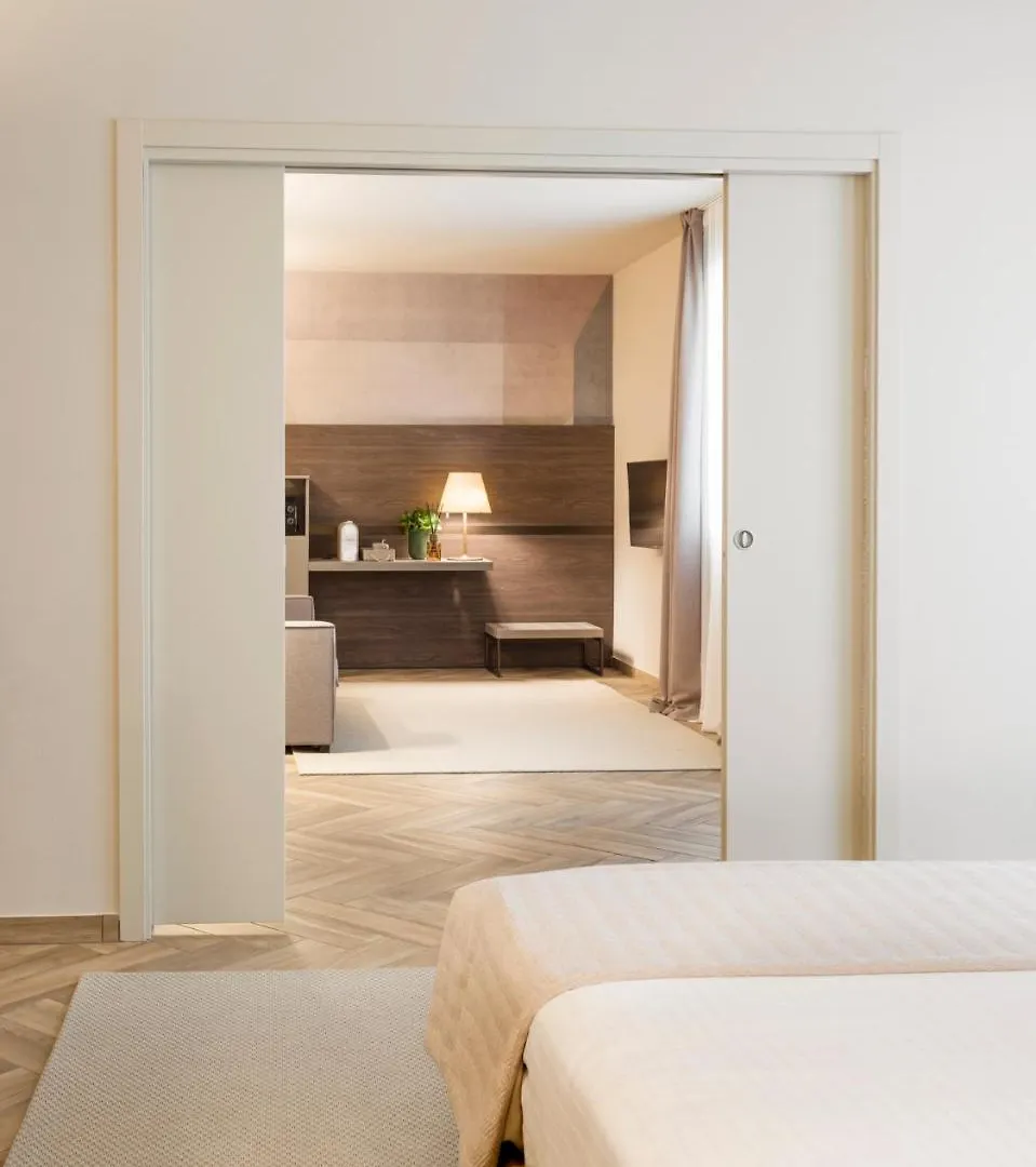 Bed & Breakfast La Home And Apartments Moniga del Garda 3*,